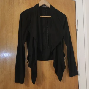 Mocka kofta - Söt mocka kofta, jätte mjuk med en fjäril på ryggen Storlek XS