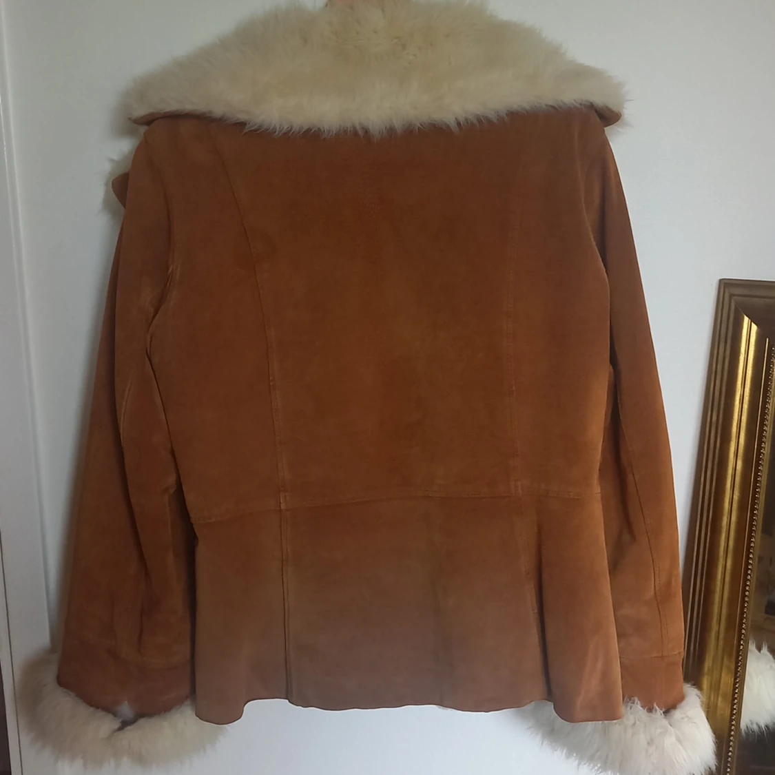 70s Style Leather Jacket with Faux Fur - 90