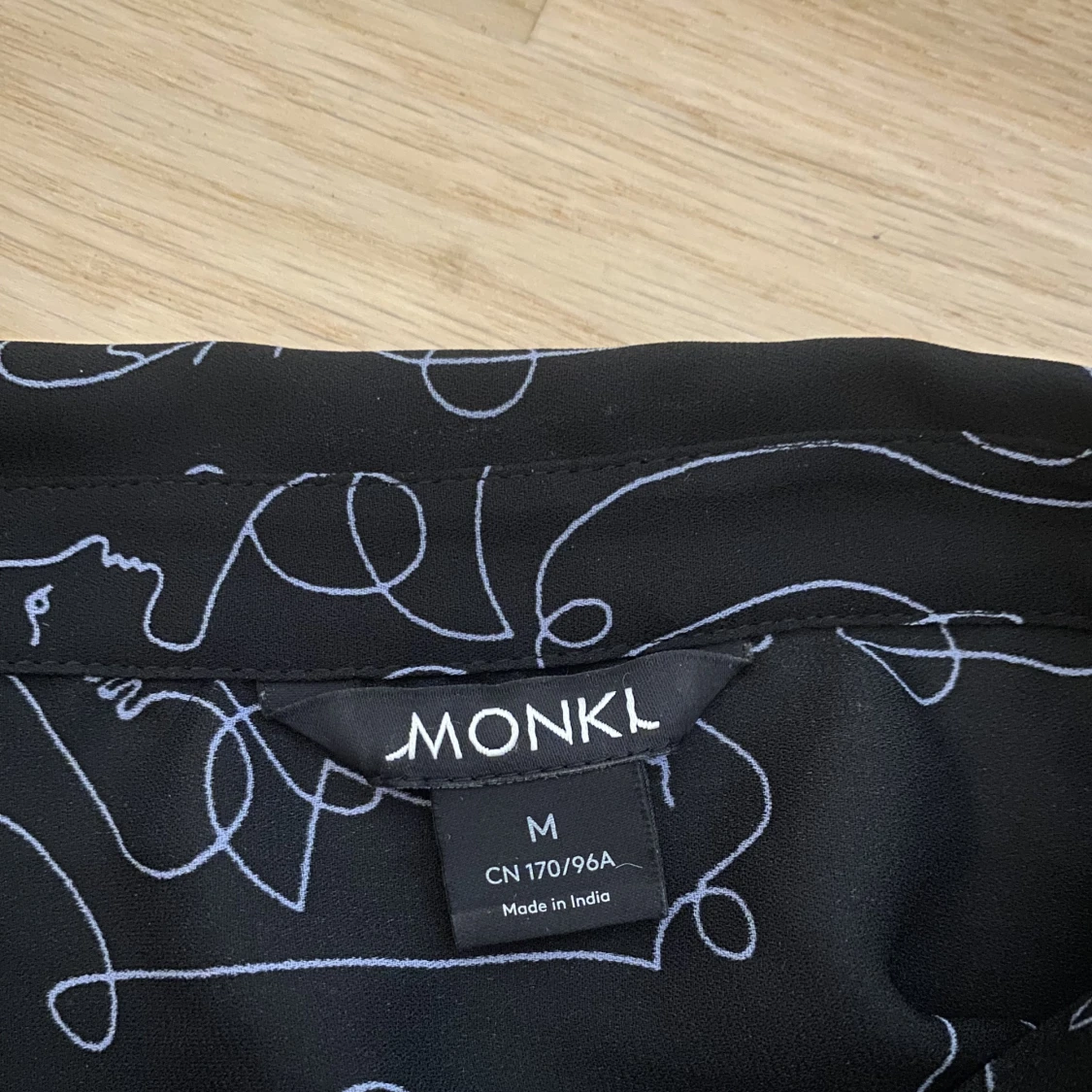 Skjorta från Monki - 90