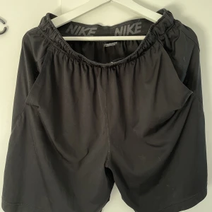 Badshorts  - Badshorts från Nike i storlek L 