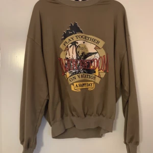 Oversized tröja - Stl XS men är oversized