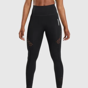 Gymshark träningstights  - Träningstights från gymshark i storlek L. Använda men i bra skick! 