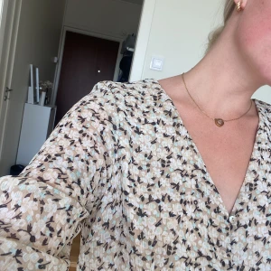 Klänning Vero Moda  - Endast använd en gång🌞💛