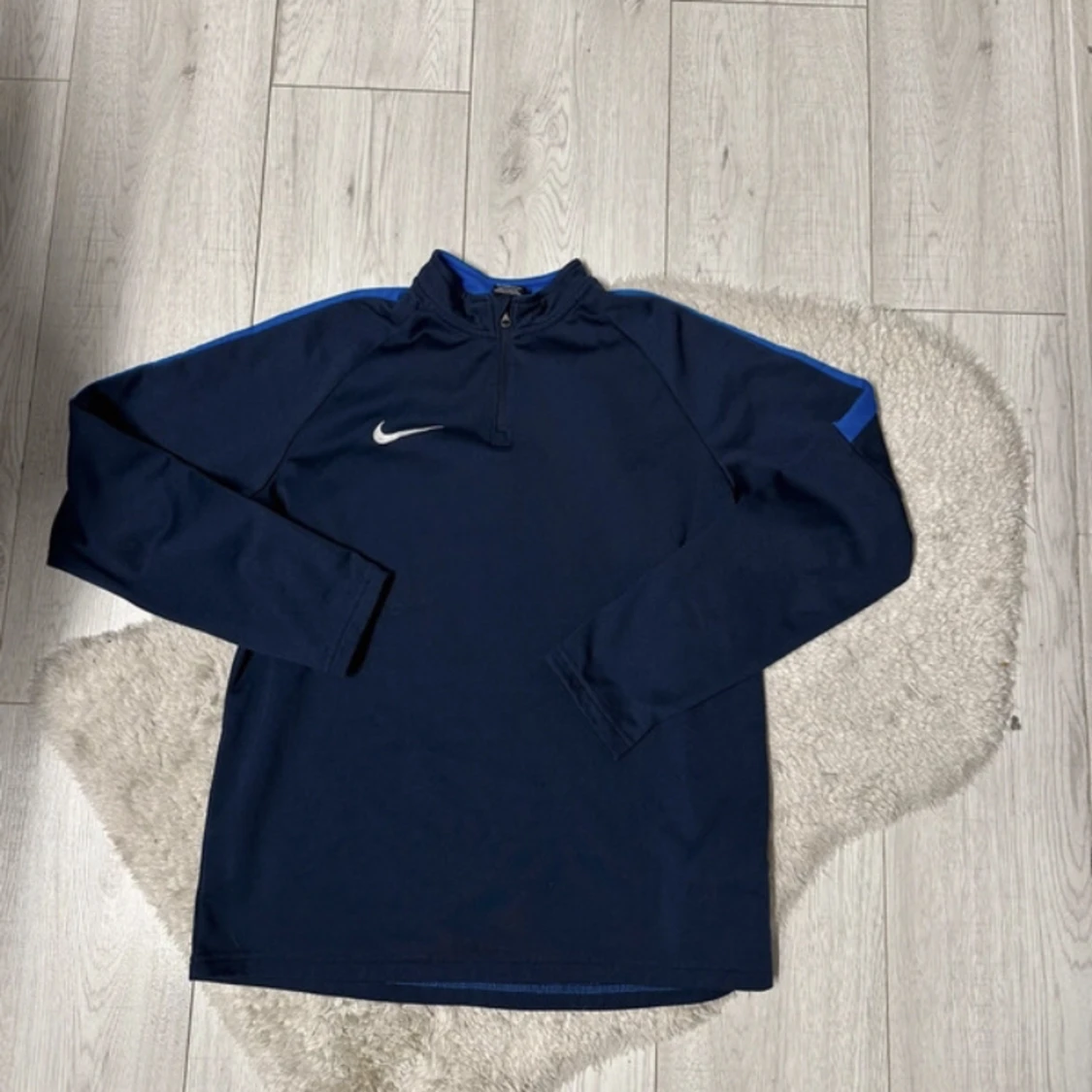 Nike half zip