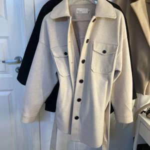 Kappa  - En jätte snygg kappa från nelly fler bilder privat 