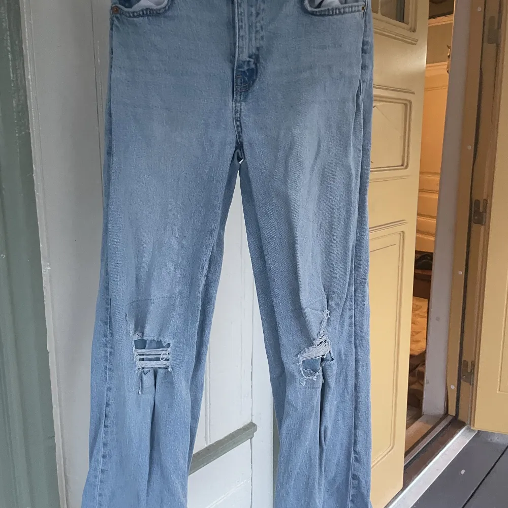 Super snygga jeans till hösten . Jeans & Byxor.
