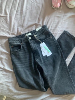 Jeans - Jättesnygga oanvända jeans från Gina🫶🏼stl 34, 100kr + frakt❤️