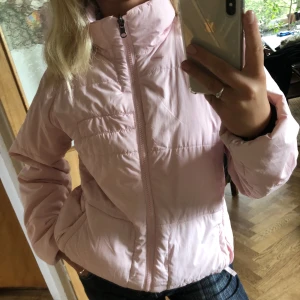 Rosa puffer  - Rosa puffer köpt second hand 