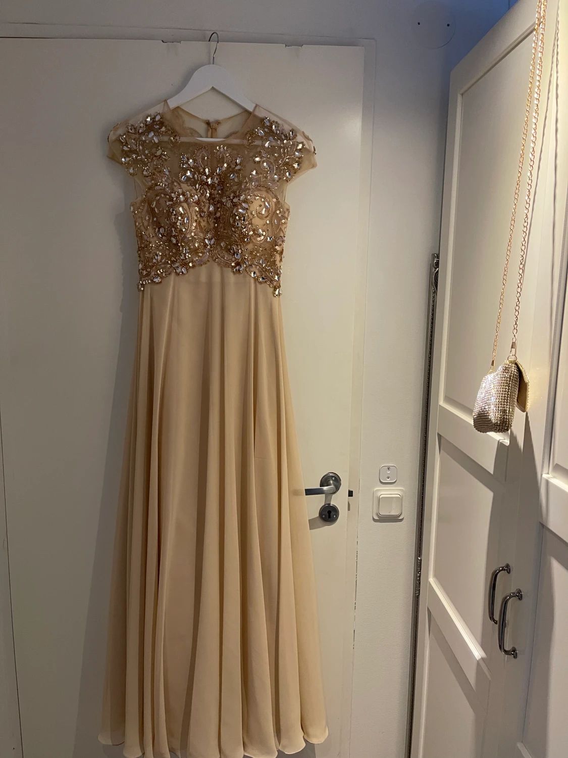 Balklänning från Dressroom line 