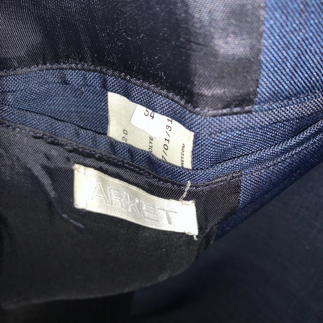 Arket - Mörkblå Rock storlek 54 - 91