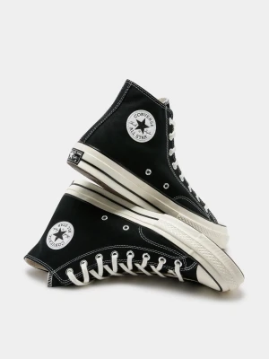 Converse chuck Taylor 70 original svart - Mycket bra skick. Sparsamt använda. Modell chuck Taylor 70 med något kraftigare sula och högre kvalitet. Nypris: ca 1000 :-