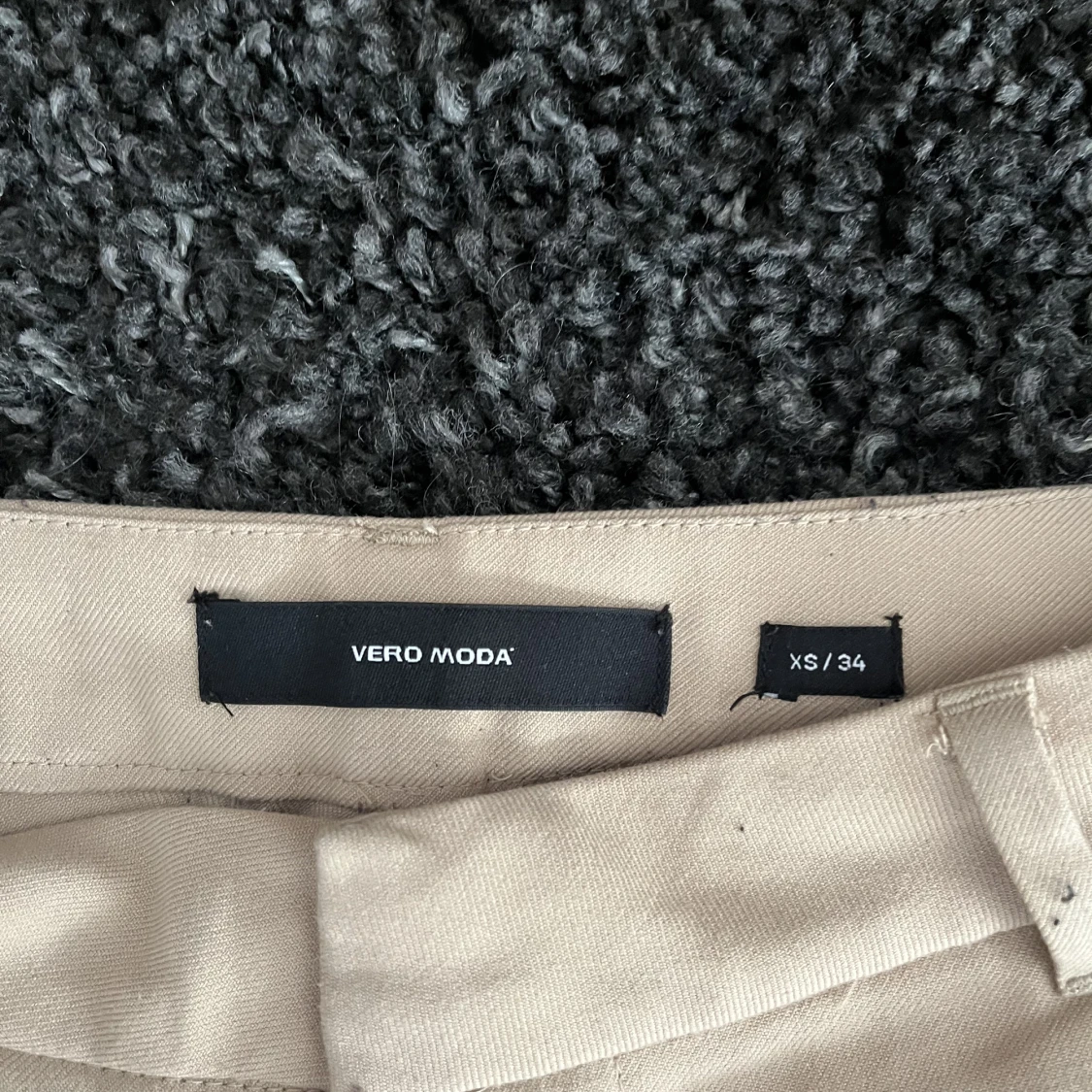 Lågmidjade kostymbyxor - 90