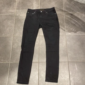 Nudie jeans  - Nudie jeans i jätte bra skick 9/10 för bra pris 