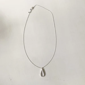 Halsband - Jättefint halsband i silver