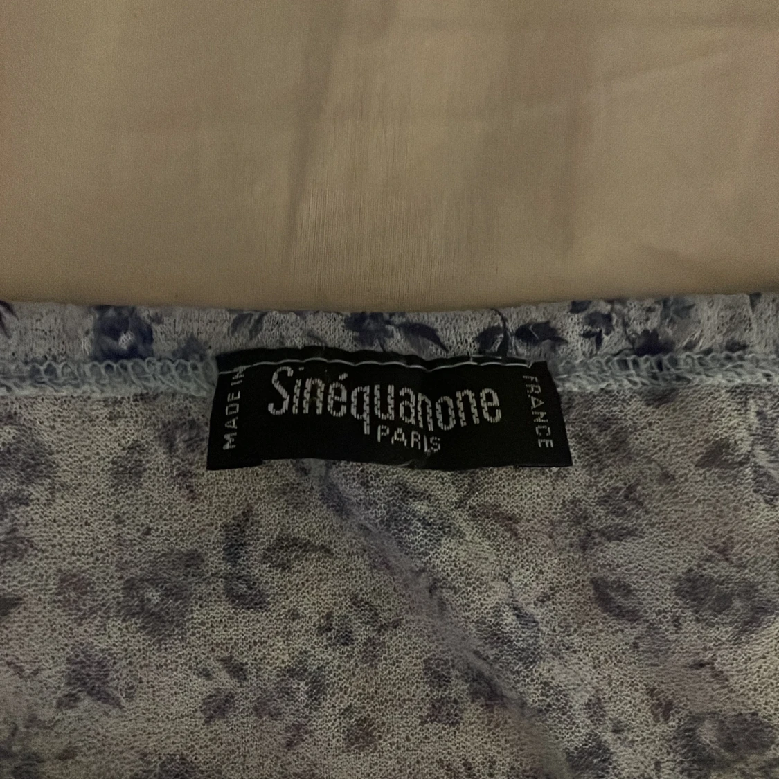 Säljer en jätte söt blus - 91