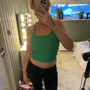 Zara - Fint Linne från zara. I bra skick knappt använt. Frakten ingår❤️