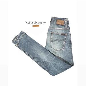 Nudie jeans - Ett par schyssta nudie jeans, säljer pga för liten storlek. Nypris ligger på ca 1600-1900. Skick 8,5/10 inget fel på dem🙌