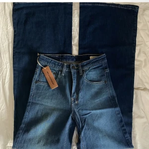 Helt nya Colbert jeans - Helt oanvända Colbert jeans med lappar kvar. 