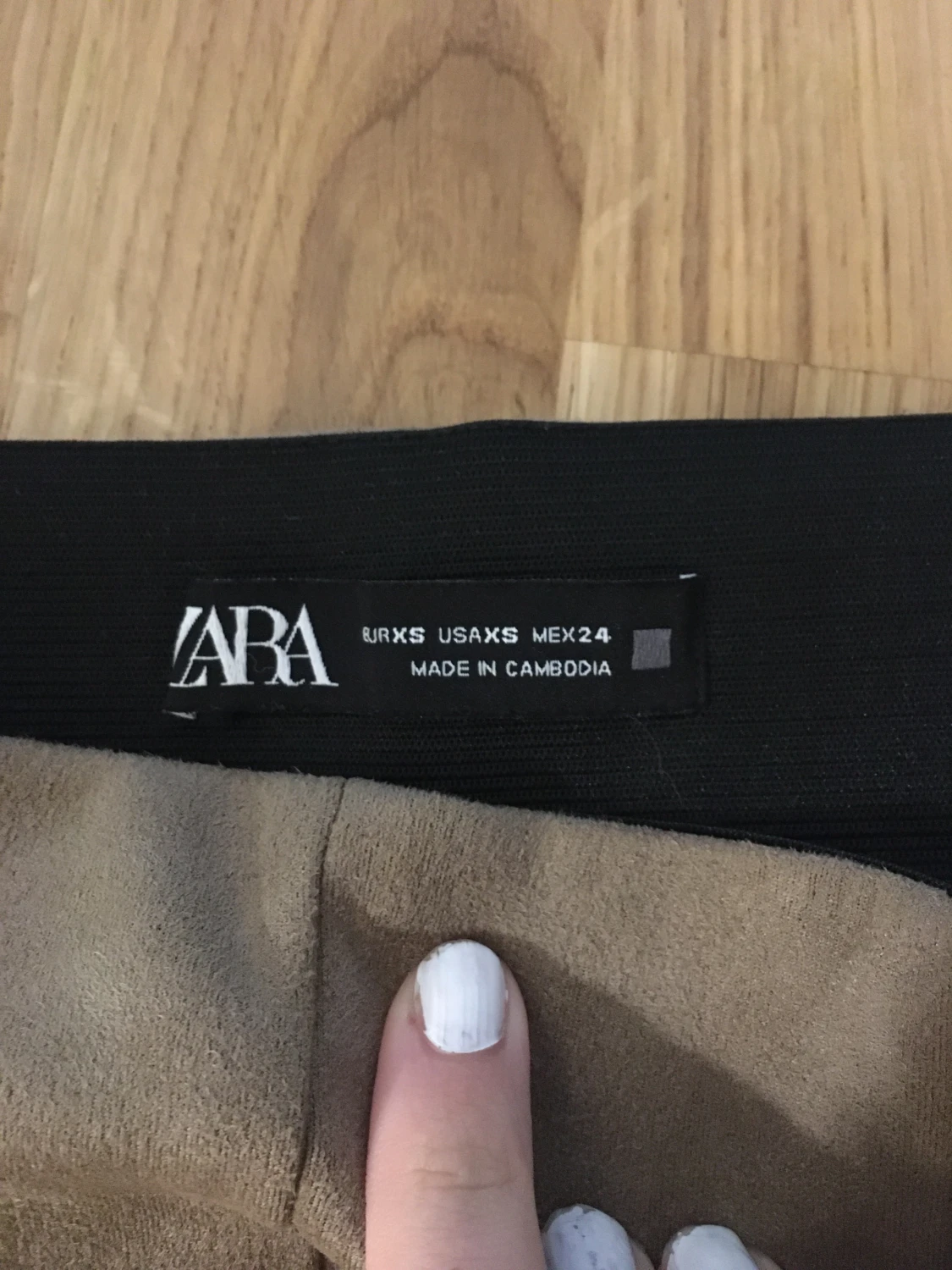 Bruna kostymbyxor från zara! - 90