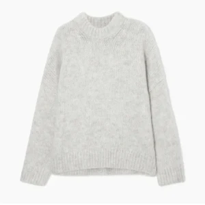 Stickad tröja - Superfin stickad tröja!