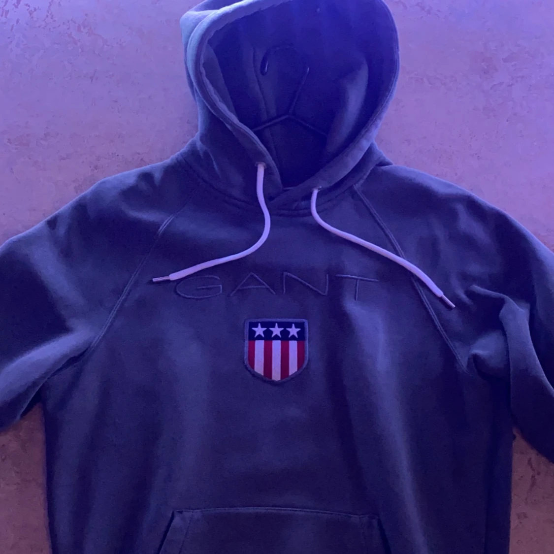 Oliv grön gant hoodie