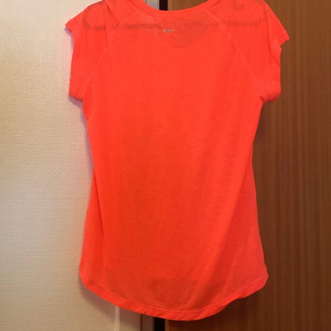 Orange träningströja  - 91