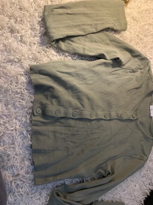 Grön crop top - Loose crop top Typ 