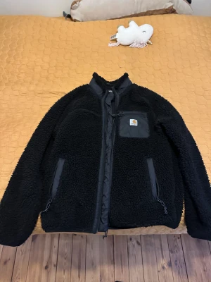 Carhartt black fleece  - Worn 3 times  Cost 2,500kr new  Black fleece 