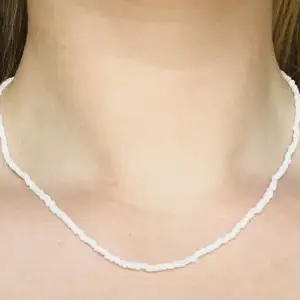 Ett enkelt halsband som matchar till det mesta!❤️