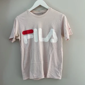 Fila T-shirt  - Rosa t-shirt 