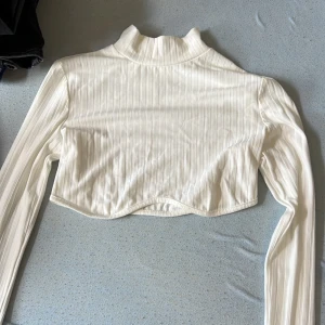 Topp  - Aldrig använts förut 