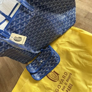 Goyard Väska - Säljer min nya Goyard väska, fake. Stl L 🩵