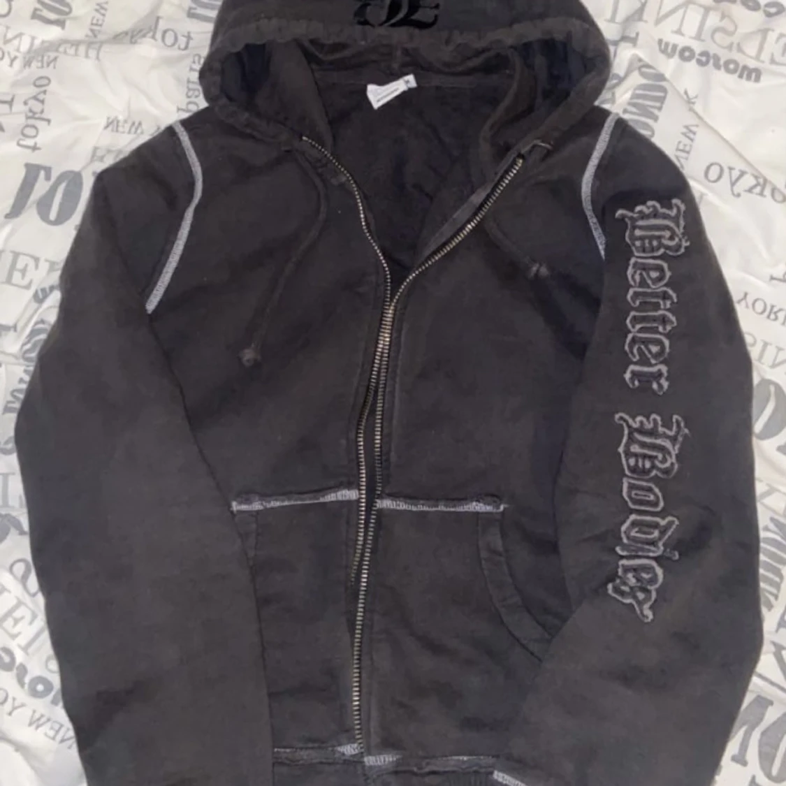 Better Bodies zip up