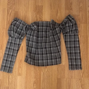 grå offshoulder - Använd 1 gång!