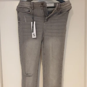 Nya stretchjeans  - ..