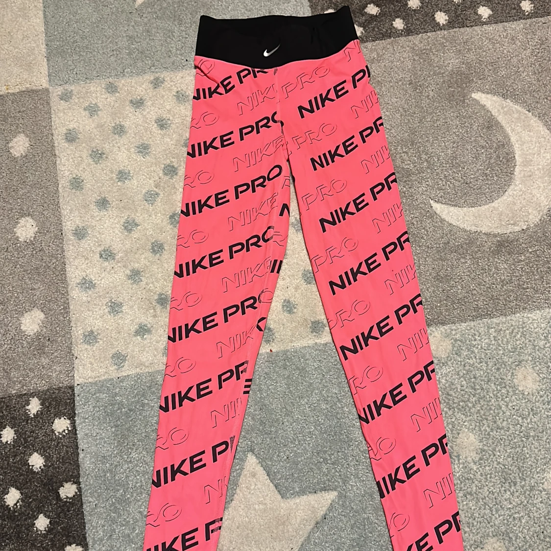 Nike PRO tights endast provade