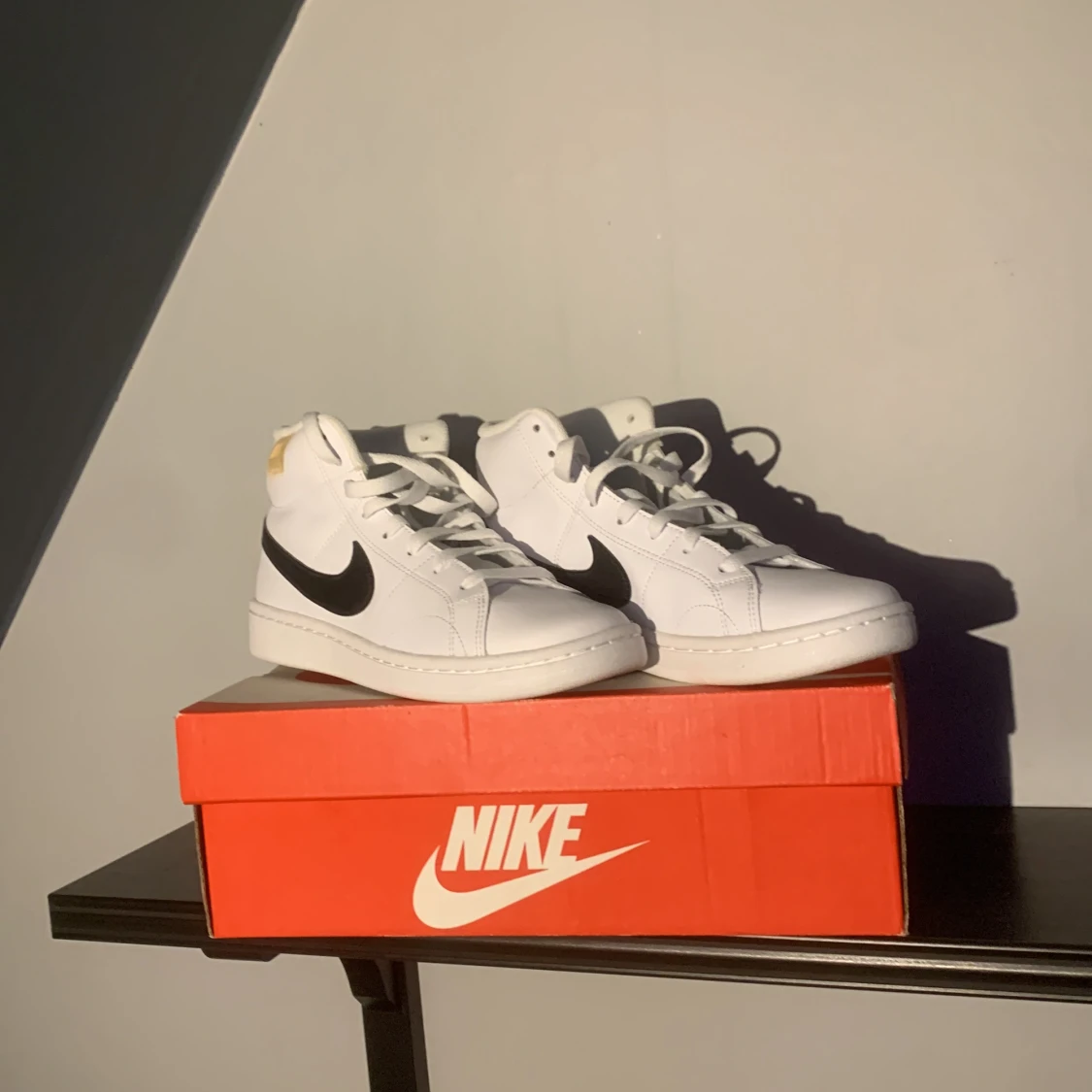 Nike court royale 2 mid - 90