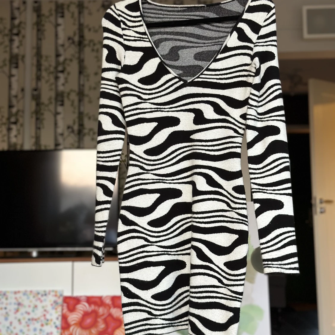 Stickad Klänning NA-KD, använd 1 gång.