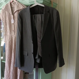 Kostym Dressman  - Använd en gång 