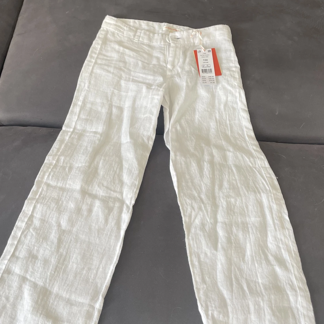 Gina tricot linnebyxor