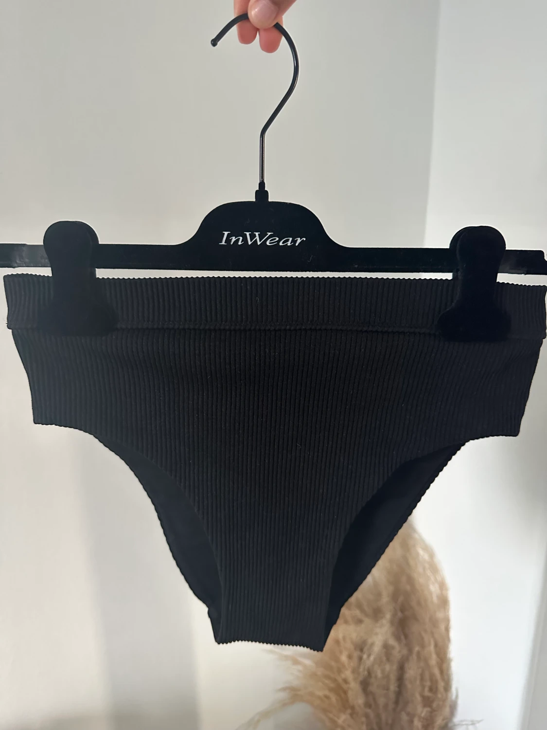 En svart bikini🖤 - 37