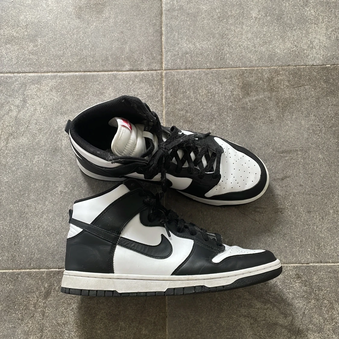 Nike dunk panda highs 2021