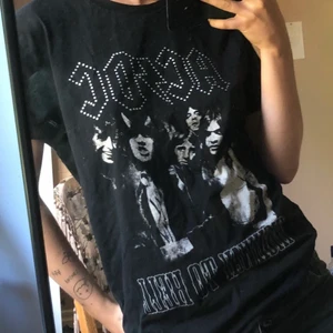 ACDC T-shirt - ✨Fin ACDC merch från Jack n Jones! I bra skick ✨