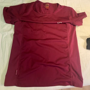 Träningstshirt - Tränings t-shirt från Kari Traa.