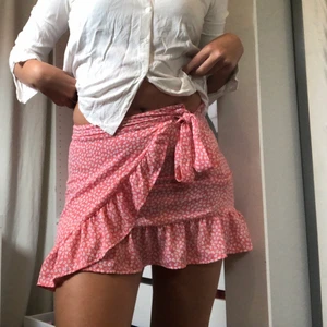 Sommar kjol - En jättegullig sommarskjol från new yourker!🌸 Storlek S