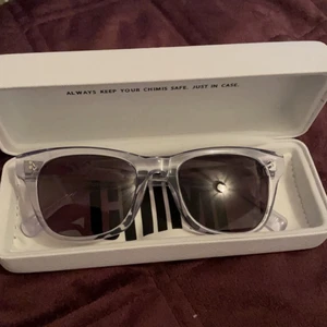 Chimi - Jätte snygga chimiglasögon, aldrig använda helt nya🥰