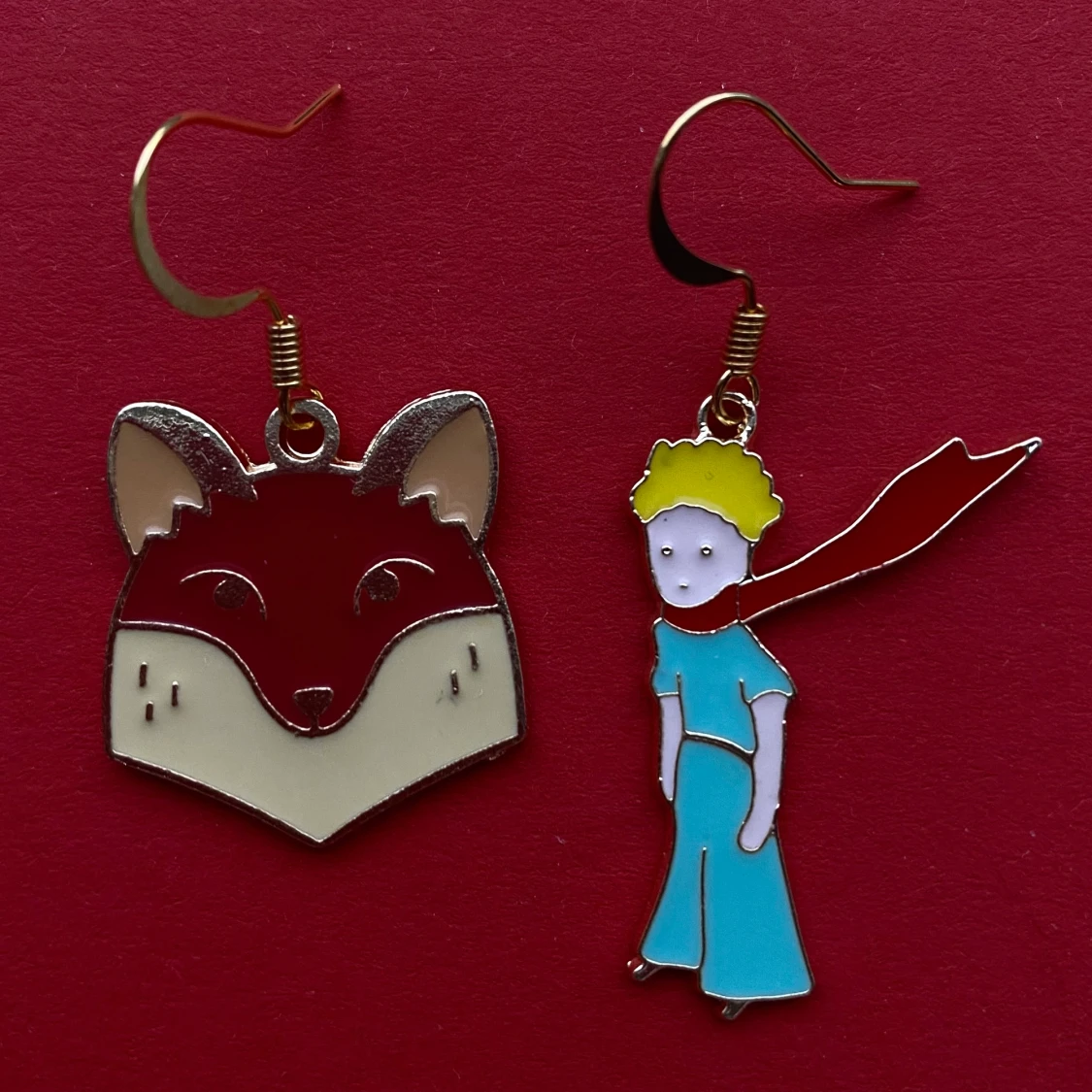 Lillprinsen örhängen ❤️