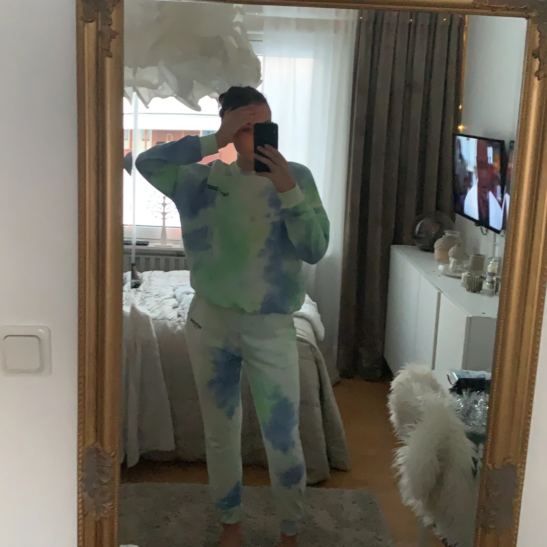 SIXTH JUNE SET S - 90