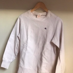 Baby pink Champion sweater - Almost never worn