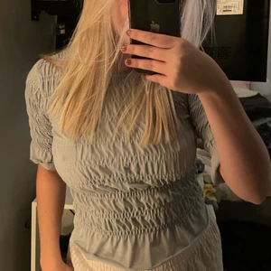 Mint grön topp - Mint grön topp från Ginatricot. Storlek XS🍉🍉